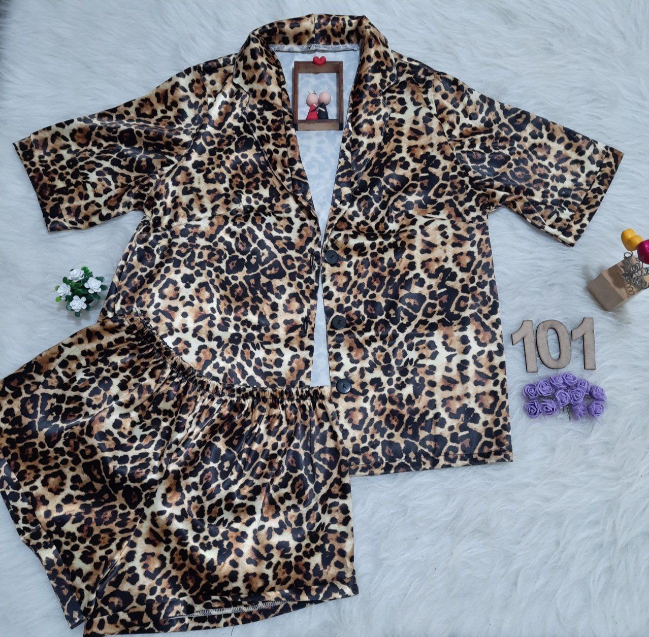 101 1 ست بلوز و شورت ساتن پلنگی Delwin کد 101