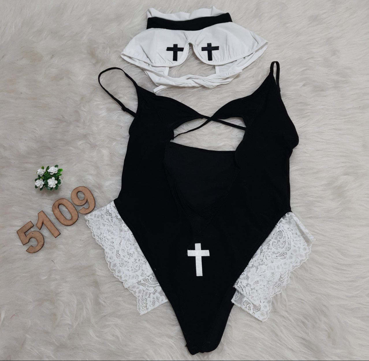 5109 11 لباس خواب یا کاستوم راهبه ۴U کد 5109